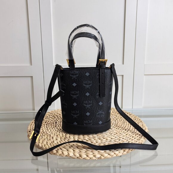 MCM AREN Mini Tote Bag Crossbody Bag Bucket Bag Women's Bag - Picture 3 of 9